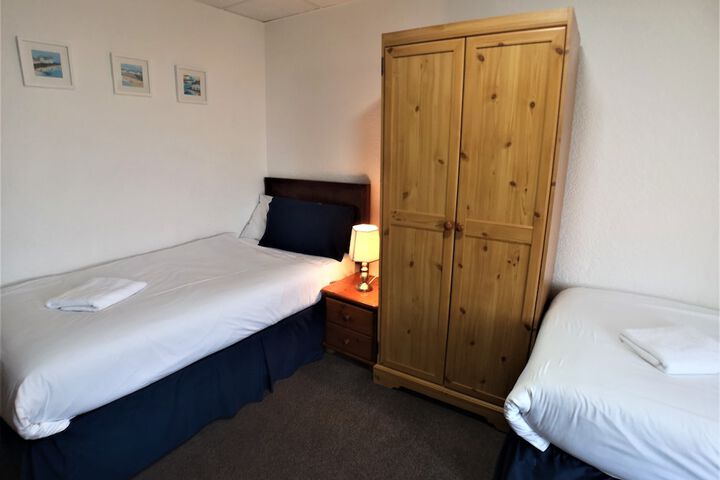 Room 55 of 102