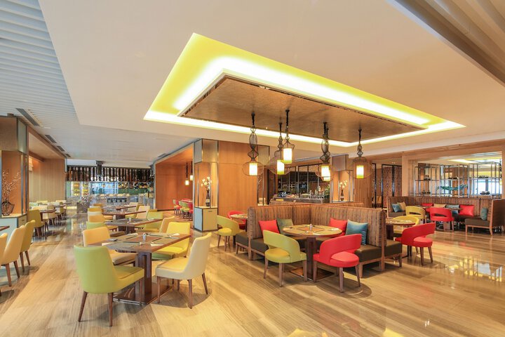 Dining Photos