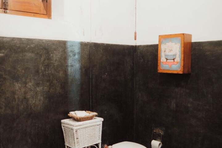 Room 22 of 64
