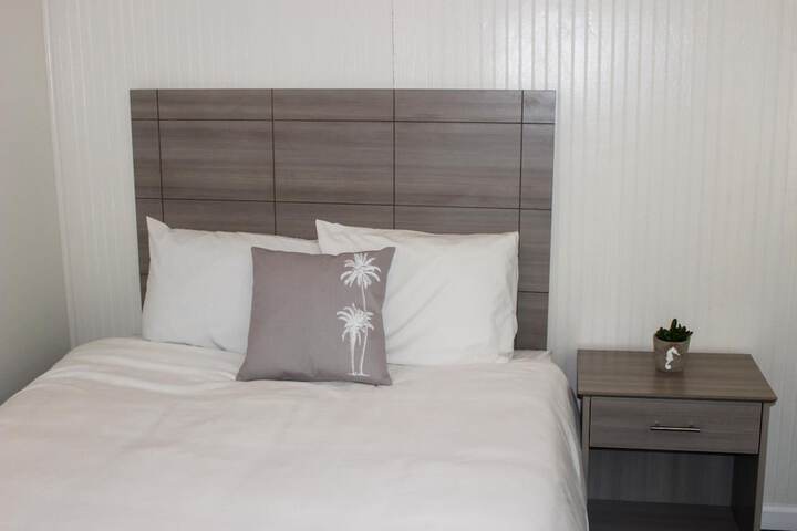 Room 6 of 55