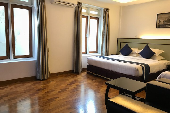 Room 30 of 78
