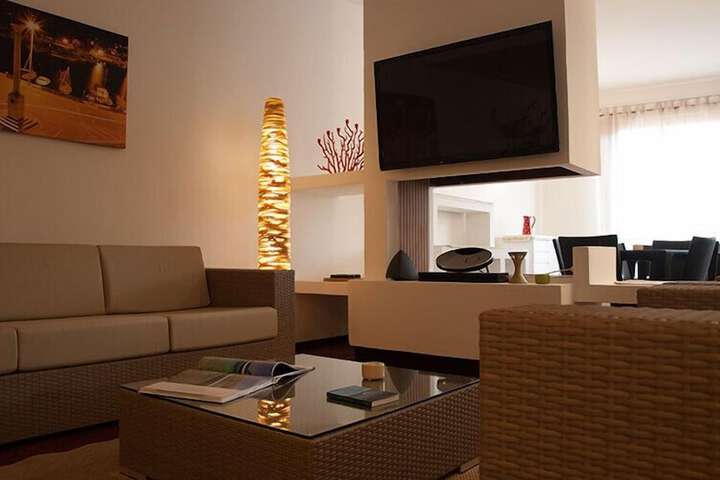 Hotel Interior 6 of 41