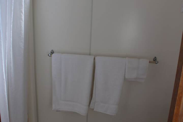 Room 16 of 35