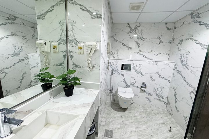 Clean Restrooms