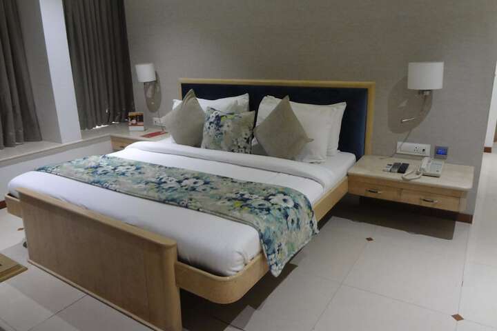 Room 29 of 44