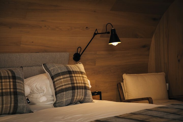 Room 15 of 39