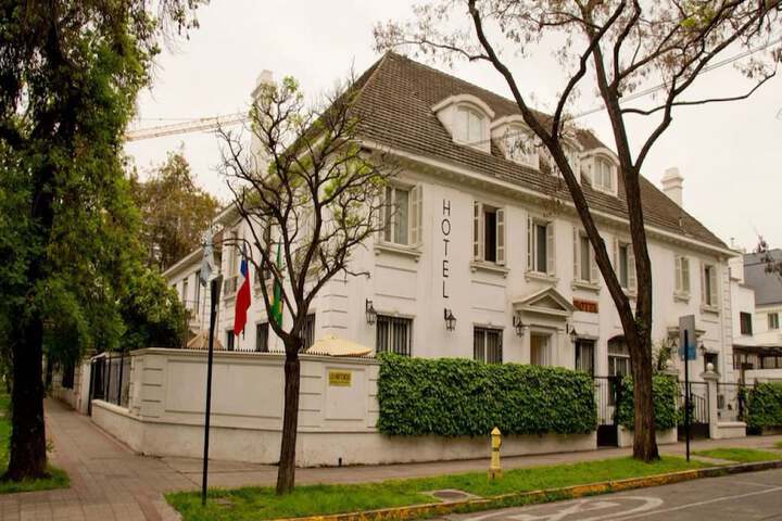 Embajada Hotel Butique in Santiago