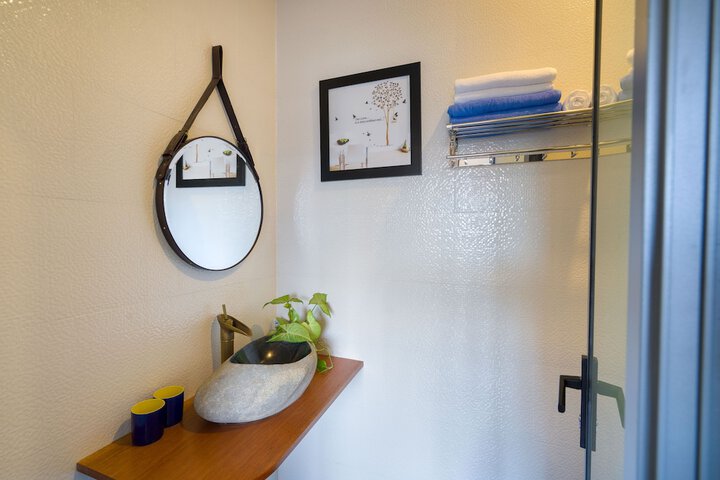 Room 29 of 49