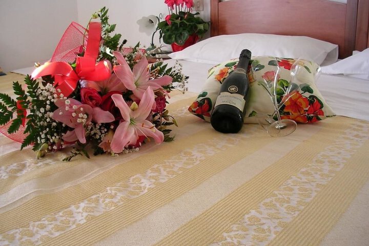 Room 6 of 7