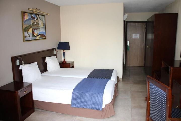 Room 9 of 59