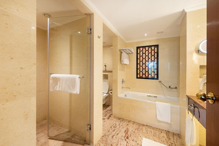 Room 45 of 123