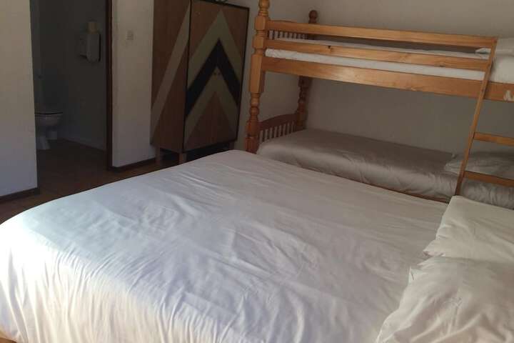 Room 6 of 45