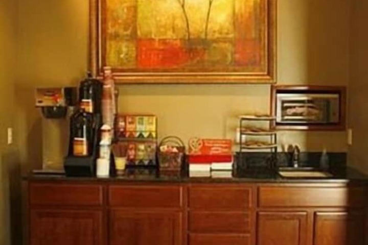 Breakfast/Coffee Service 13 of 24