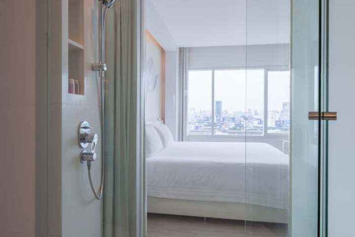 Room 75 of 135
