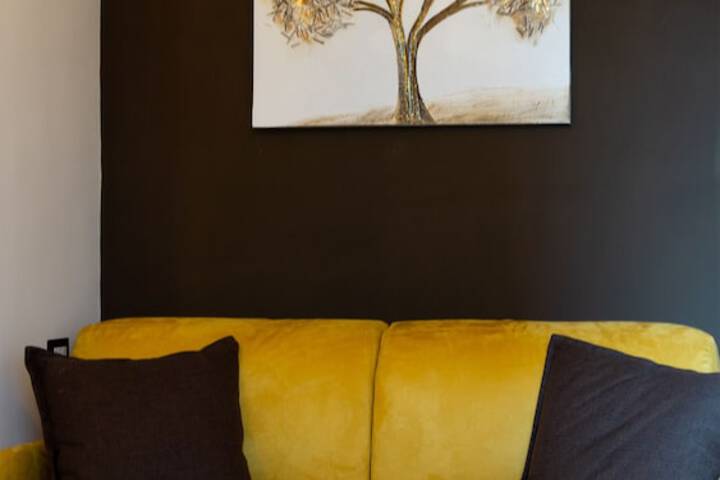 Room 7 of 49