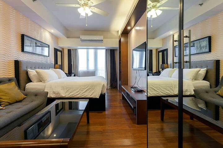 Room 6 of 30