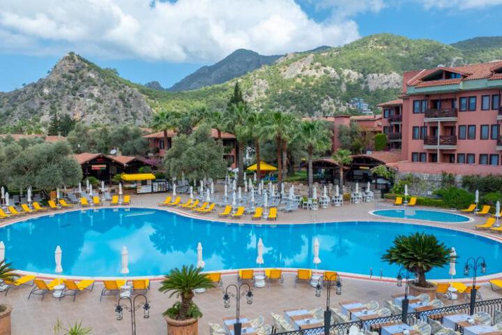 Sundia Suncity by Liberty