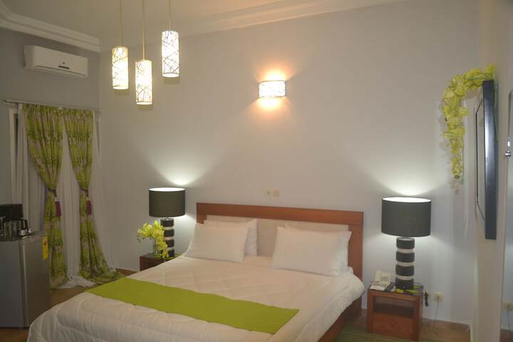 Le Jardin deden 2
