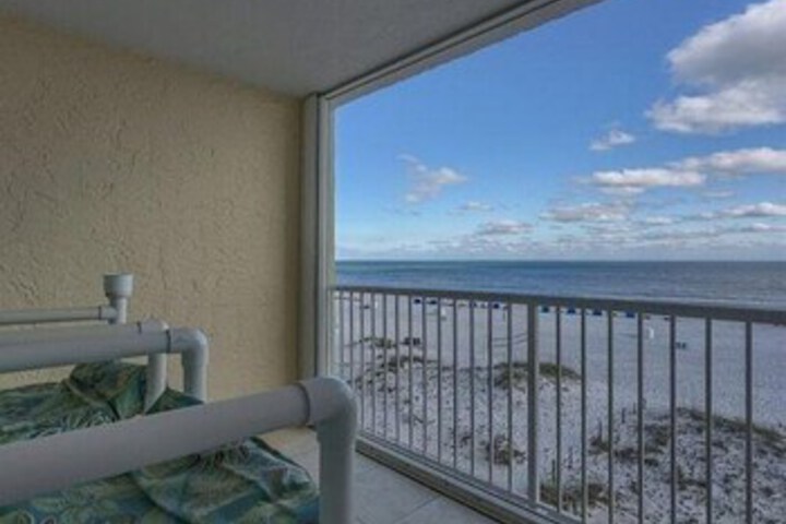 Room 341 of 360