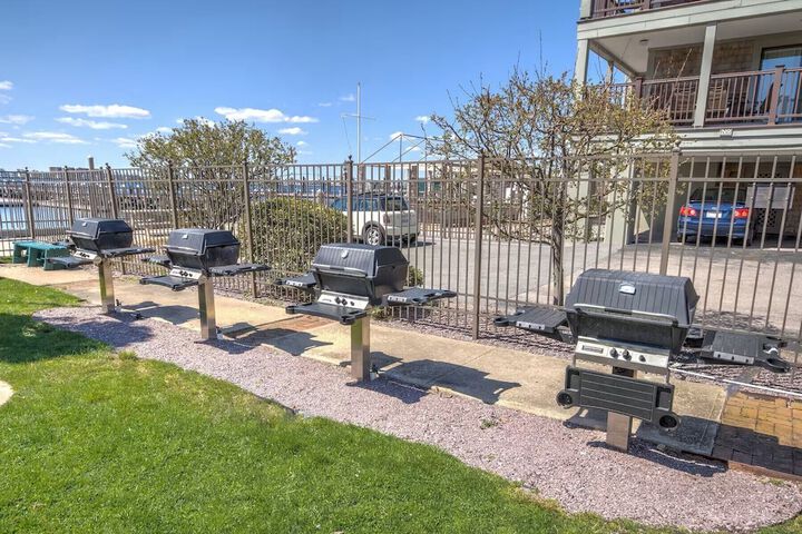 BBQ/picnic area