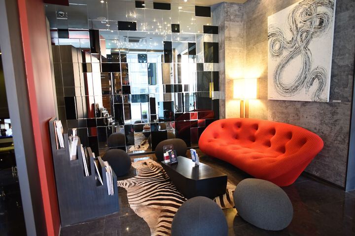 Hotel Lobby