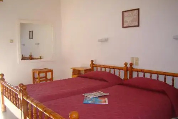 Room 2 of 9