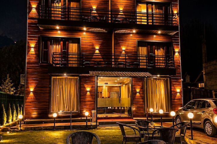 Hotel 14 of 14