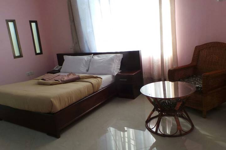 Room 5 of 26