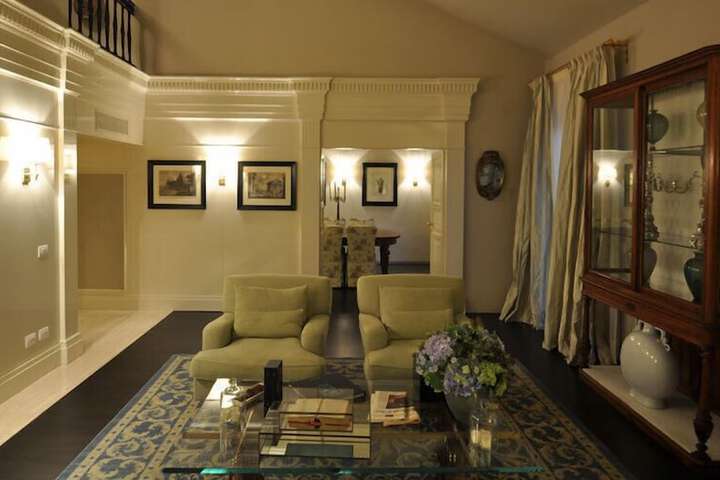 Room 25 of 67
