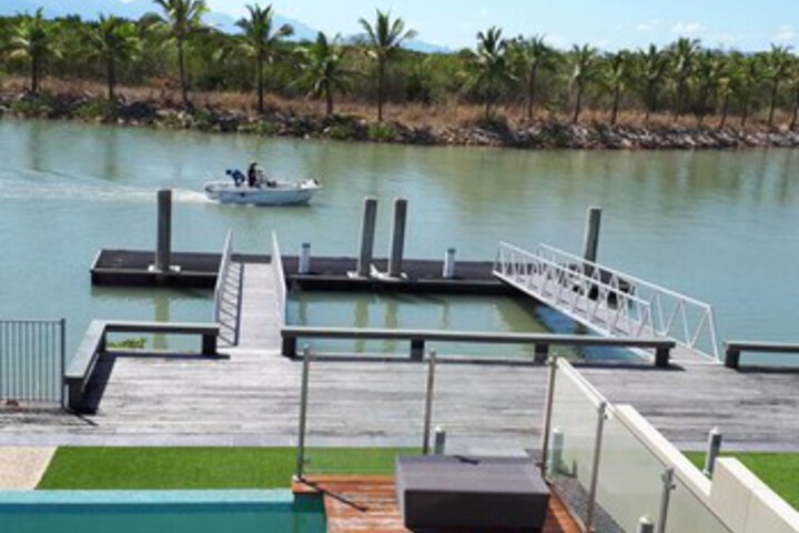 Property Grounds 32 of 131