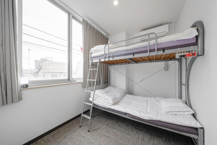 Room 18 of 54
