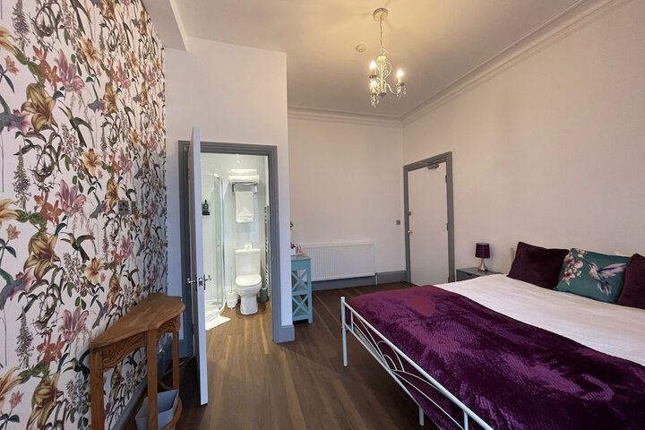 Room 55 of 263