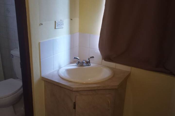 Room 12 of 23