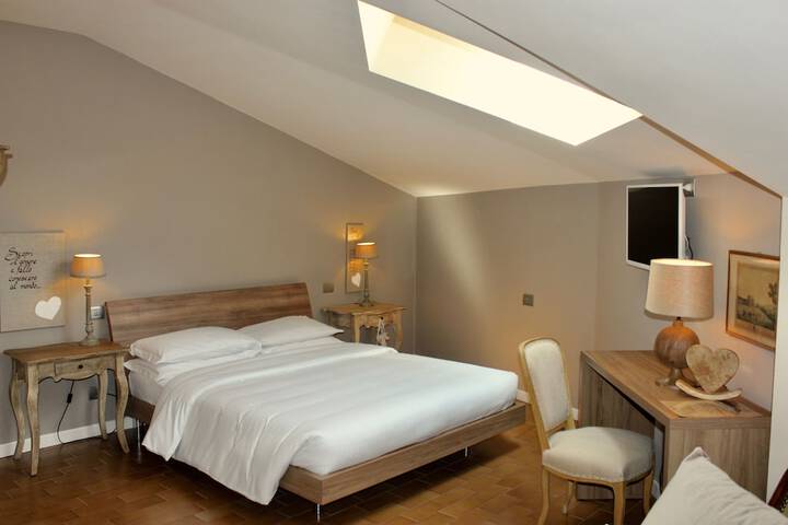 Room 55 of 140