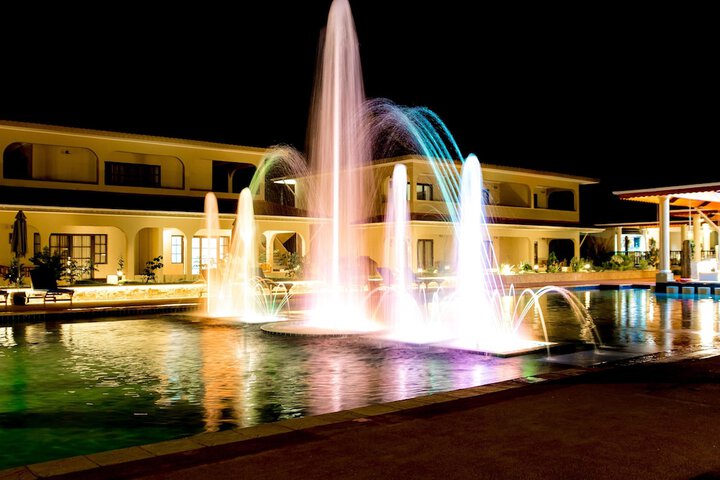 Oasis Hotel Restaurant & Spa