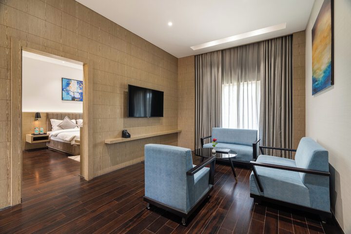 Room 19 of 47