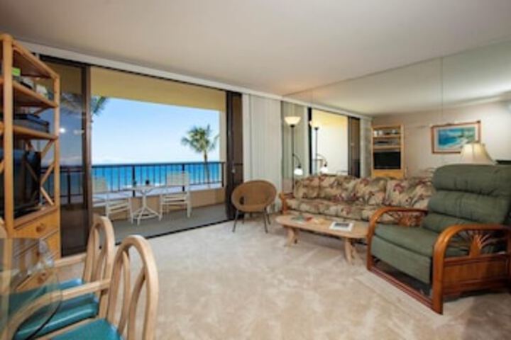 Sugar Beach 422 Condo in Kihei, HI
