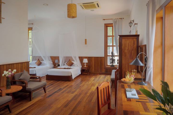 Room 20 of 157
