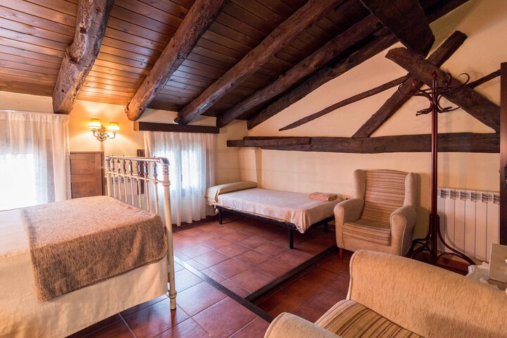 Room 4 of 21