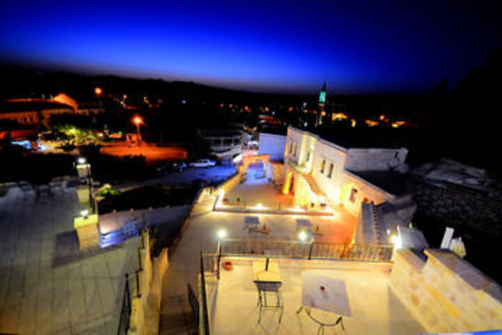 Park Cave Hotel