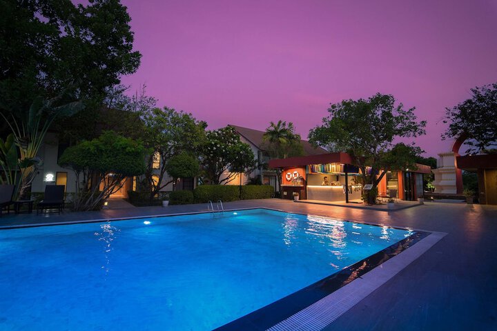Pool 83 of 130