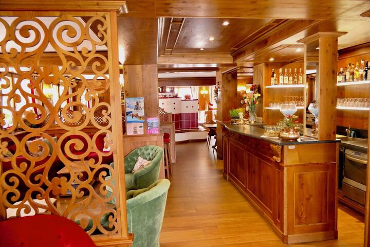 Hotel Interior 2 of 18