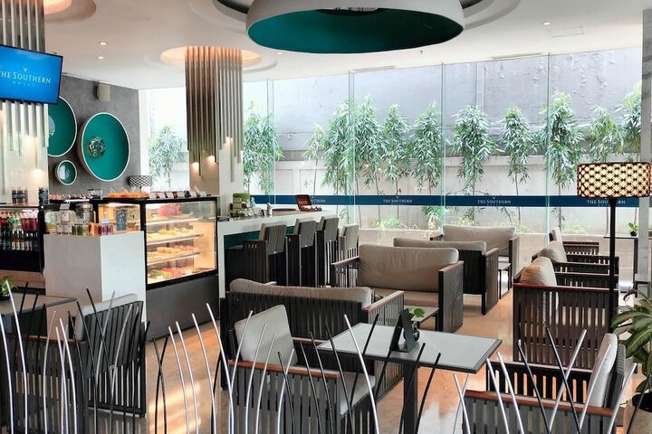 Guest Lobby