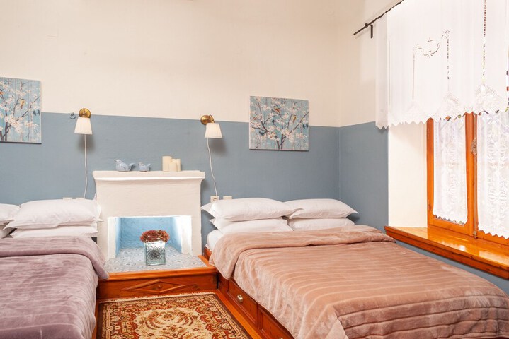 Room 21 of 80