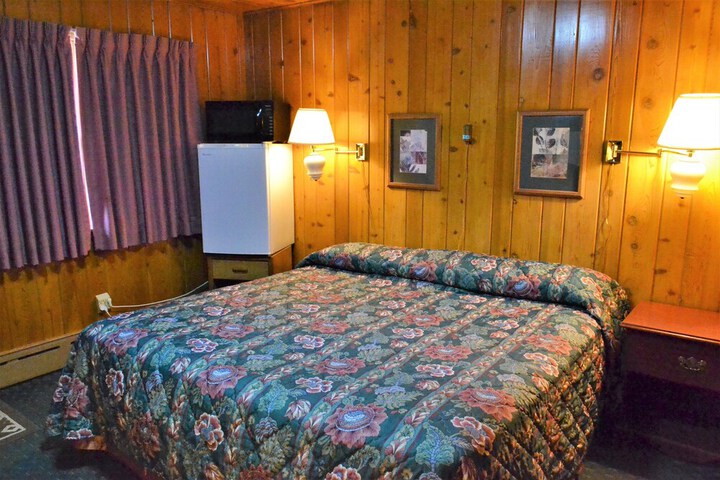 Room 26 of 81