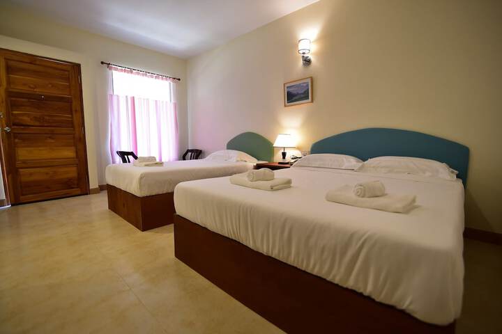 Room 4 of 62