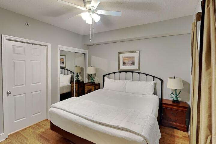Room 27 of 217