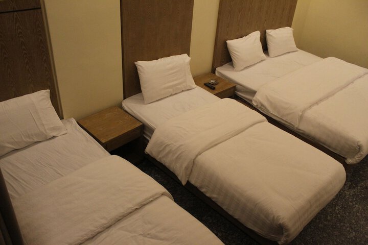 Room 15 of 35