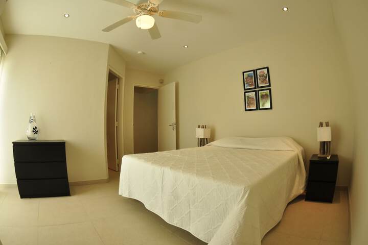 Room 3 of 61