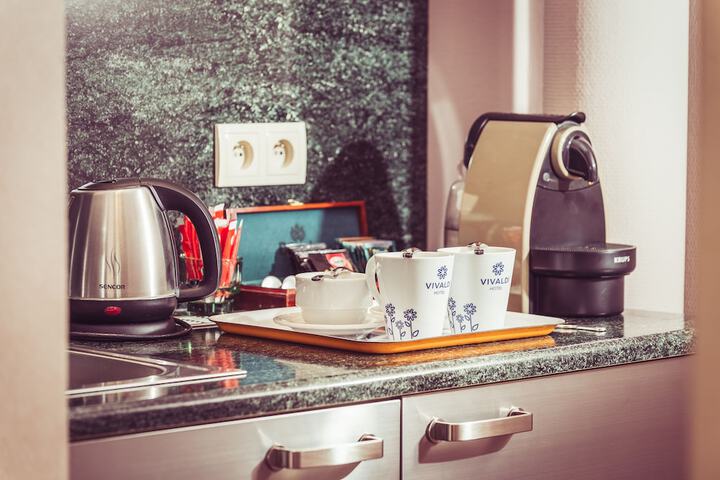 Breakfast/Coffee Service 24 of 62